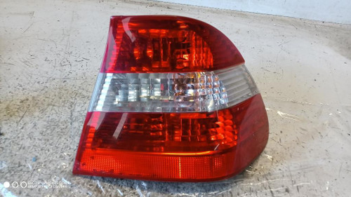 BMW SERIE 3 «E46» BERLINA (1998) FANALERIA FANALE EST. POST. DX. USATO Da 2001 A 2003 [[283637]]