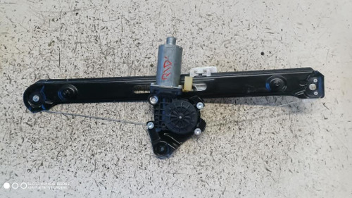 BMW SERIE 3 «E46» BERLINA (1998) CRISTALLI ALZACRISTALLO PORTA POST. DX. USATO Da 2001 A 2003 [[283690]]