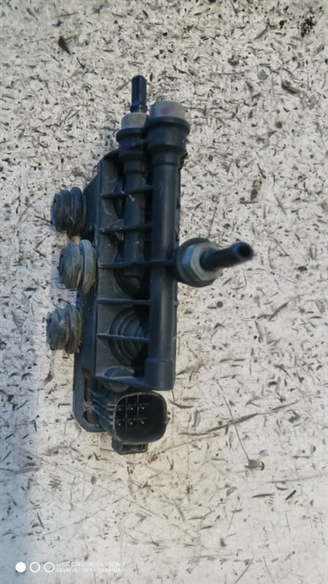 LAND ROVER RANGE ROVER SPORT «I» (2005) ASSALE VALVOLE SOSP. PNEUMATICA USATO Da 2005 A 2009 [[283711]]