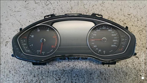 AUDI Q5 «FYB» (2016) ALLESTIMENTI INTERNI QUADRO STRUMENTI USATO Da 2016 A 2020 [[283725]]