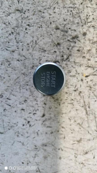 AUDI Q5 «FYB» (2016) ALLESTIMENTI INTERNI INTERRUTTORE AVVIAMENTO MOTORE START-STOP USATO Da 2016 A 2020 [[283747]]