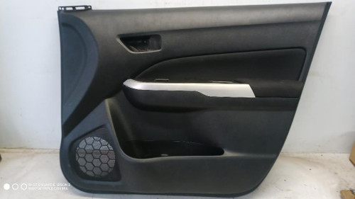 SUZUKI VITARA «II» (2015) ALLESTIMENTI INTERNI PANNELLO RIVESTIMENTO PORTA ANT. DX. USATO Da 2015 A 2018 [[283852]]
