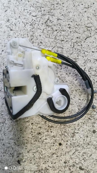 SUZUKI VITARA «II» (2015) LAMIERATI ESTERNI SERRATURA PORTA ANT. DX. USATO Da 2015 A 2018 [[283856]]