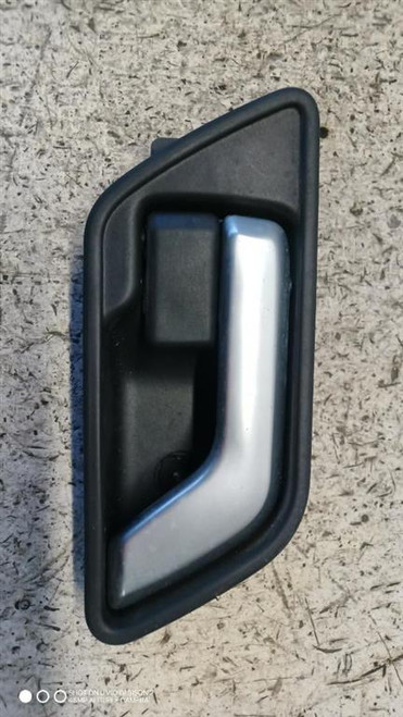 LAND ROVER FREELANDER «II» (2007) ALLESTIMENTI INTERNI MANIGLIA PORTA INT. ANT. DX. USATO Da 2006 A 2010 [[284118]]