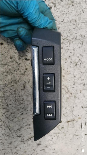 LAND ROVER FREELANDER «II» (2007) STERZO LEVA DEVIO COMANDO RADIO DX. USATO Da 2006 A 2010 [[284137]]