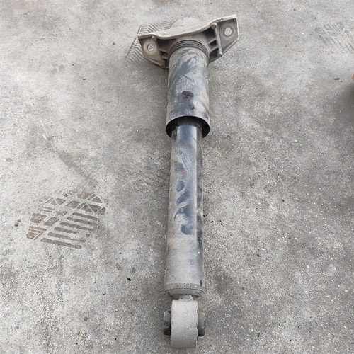 NISSAN QASHQAI «III» (2021) ASSALE AMMORTIZZATORE POST. DX. USATO Da 2021 in poi [[284803]]