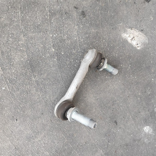 NISSAN QASHQAI «III» (2021) ASSALE BIELLETTA STABILIZZATRICE POST. DX. USATO Da 2021 in poi [[284812]]