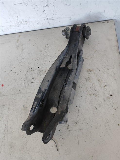 NISSAN QASHQAI «III» (2021) ASSALE BRACCIO OSCILLANTE (ANT INF.) POST. DX. USATO Da 2021 in poi [[284834]]