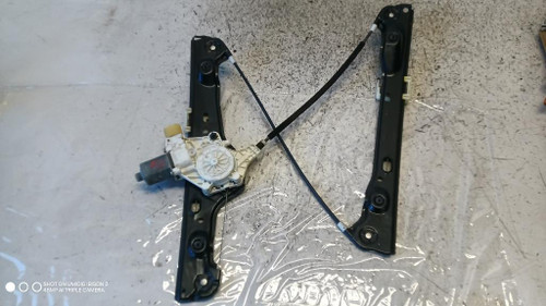 BMW SERIE 3 «E90» BERLINA (2005) CRISTALLI ALZACRISTALLO PORTA ANT. DX. USATO Da 2008 A 2011 [[284963]]