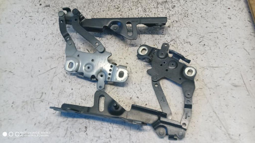 BMW SERIE 1 «F20» BERLINA (2015) LAMIERATI ESTERNI CERNIERA COFANO ANT. SX. USATO Da 2015 in poi [[285050]]