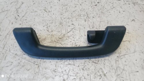BMW SERIE 1 «F20» BERLINA (2015) ALLESTIMENTI INTERNI MANIGLIA TETTO POSTERIORE DX. USATO Da 2015 in poi [[285098]]
