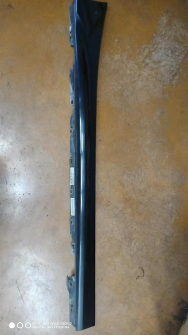 BMW SERIE 1 «F20» BERLINA (2015) LAMIERATI ESTERNI SPOILER SOTTOPORTA DX. USATO Da 2015 in poi [[285101]]