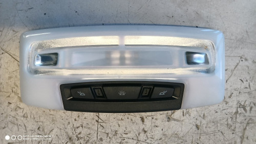 BMW SERIE 1 «F20» BERLINA (2015) ALLESTIMENTI INTERNI LUCE DI CORTESIA ABITACOLO (POST.) USATO Da 2015 in poi [[285105]]