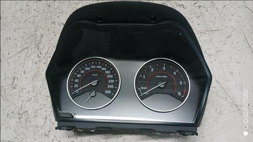 BMW SERIE 1 «F20» BERLINA (2015) ALLESTIMENTI INTERNI QUADRO STRUMENTI USATO Da 2015 in poi [[285174]]