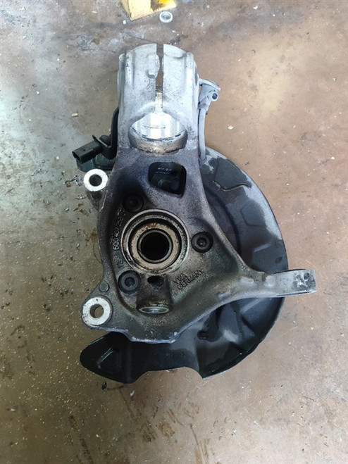 AUDI A3 «8VF» SPORTBACK (2016) ASSALE FUSELLO RUOTA ANT. DX. USATO Da 2016 A 2018 [[285678]]