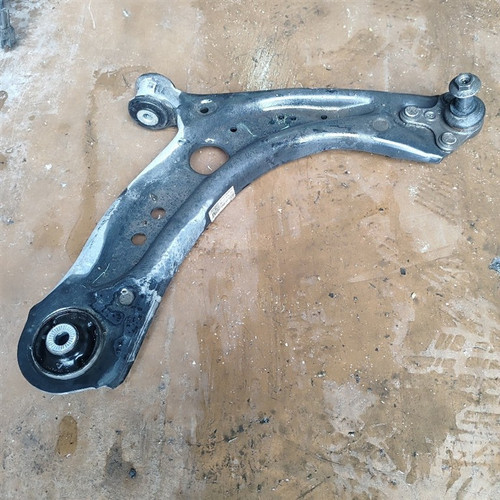 AUDI A3 «8VF» SPORTBACK (2016) ASSALE BRACCIO OSCILLANTE ANT. DX. USATO Da 2016 A 2018 [[285706]]