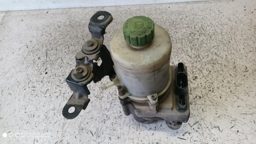 VOLKSWAGEN POLO «IV» (2002) STERZO POMPA SERVOSTERZO USATO Da 2003 A 2005 [[285710]]