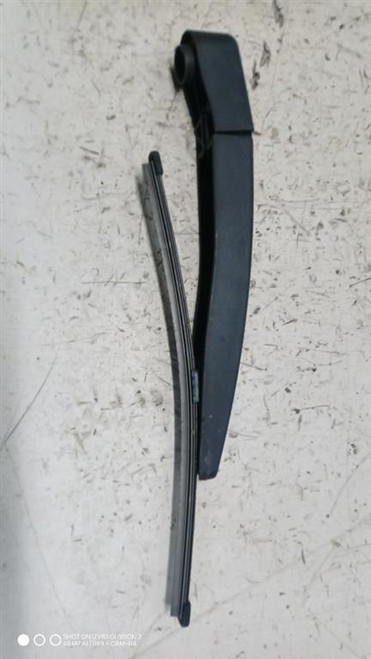 FORD FIESTA «VII» (2017) CRISTALLI BRACCIO TERGILUNOTTO USATO Da 2017 A 2021 [[285939]]