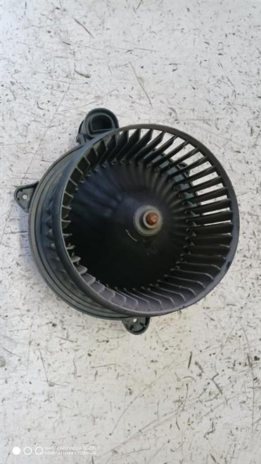 FORD FIESTA «VII» (2017) TERMICO MOTORINO VENTILAZIONE ABITACOLO USATO Da 2017 A 2021 [[285961]]