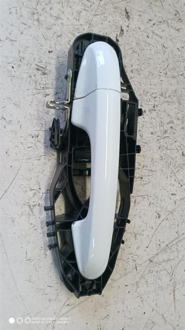 FORD FIESTA «VII» (2017) LAMIERATI ESTERNI MANIGLIA PORTA EST. POST. DX. USATO Da 2017 A 2021 [[285971]]