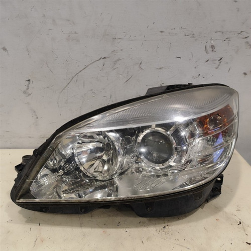 MERCEDES CLASSE C «W204» (2007) FANALERIA PROIETTORE ANT. SX. USATO Da 2008 A 2011 [[286154]]