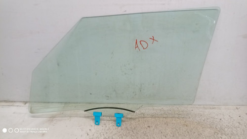 SUZUKI SWIFT «VI» (2017) CRISTALLI CRISTALLO SCENDENTE PORTA ANT. DX. USATO Da 2020 in poi [[286393]]