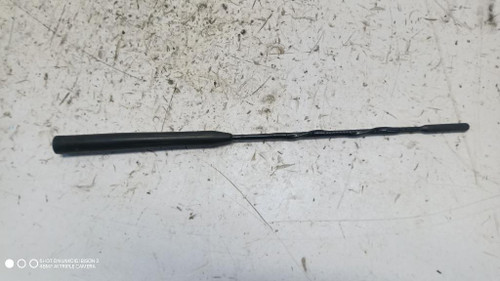SUZUKI SWIFT «VI» (2017) LAMIERATI ESTERNI ANTENNA RADIO USATO Da 2020 in poi [[286414]]