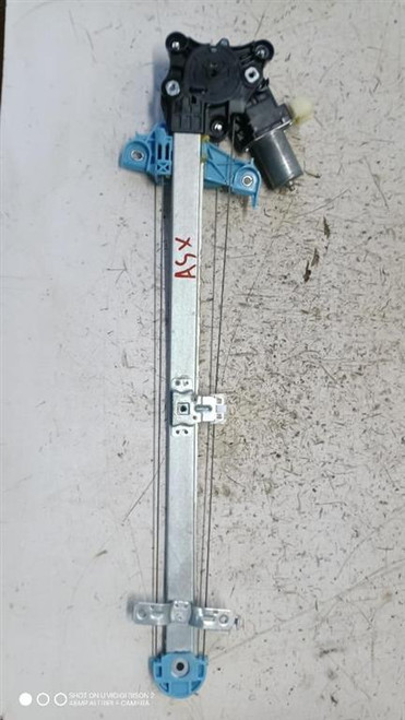 SUZUKI SWIFT «VI» (2017) CRISTALLI ALZACRISTALLO PORTA ANT. SX. USATO Da 2020 in poi [[286423]]