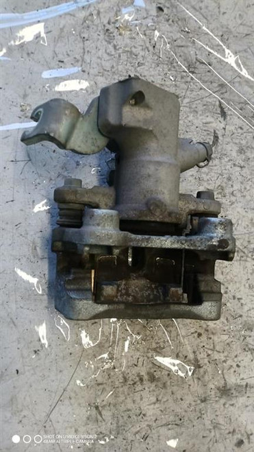 SUZUKI SWIFT «VI» (2017) IMPIANTO FRENANTE PINZA FRENO POST. DX. USATO Da 2020 in poi [[286543]]