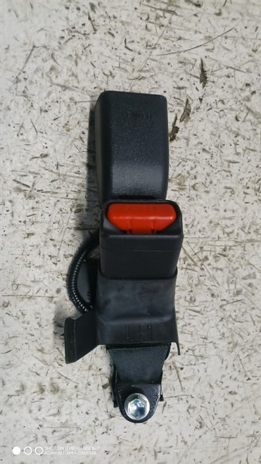 TOYOTA YARIS CROSS (2020) SICUREZZA ATTACCO CINTURA SEDILE POST. SX. USATO Da 2020 in poi [[286945]]