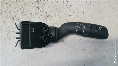 TOYOTA YARIS CROSS (2020) STERZO DEVIOGUIDA TERGICRISTALLI DX. USATO Da 2020 in poi [[286968]]
