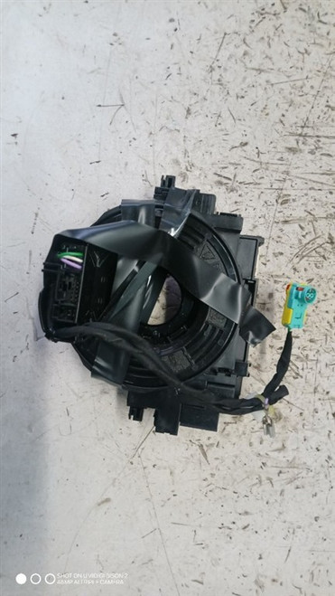 TOYOTA YARIS CROSS (2020) STERZO PIASTRA CONTATTO USATO Da 2020 in poi [[286969]]