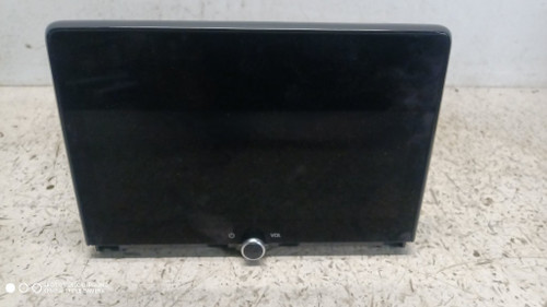 TOYOTA YARIS CROSS (2020) ALLESTIMENTI INTERNI DISPLAY DI NAVIGAZIONE USATO Da 2020 in poi [[286999]]