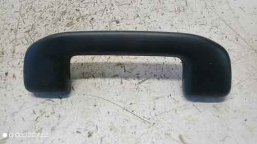 TOYOTA YARIS CROSS (2020) ALLESTIMENTI INTERNI MANIGLIA TETTO ANTERIORE DX. USATO Da 2020 in poi [[287029]]