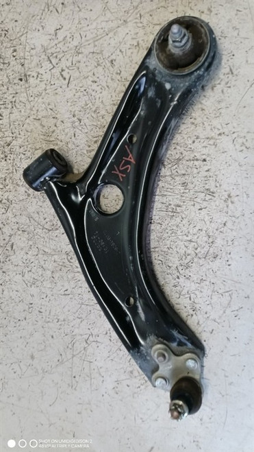 TOYOTA YARIS CROSS (2020) ASSALE BRACCIO OSCILLANTE ANT. SX. USATO Da 2020 in poi [[287136]]