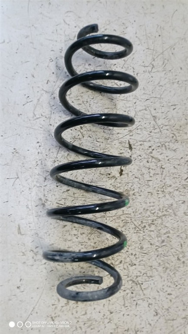 TOYOTA YARIS CROSS (2020) ASSALE MOLLA AMMORTIZZATORE POST. SX. USATO Da 2020 in poi [[287146]]