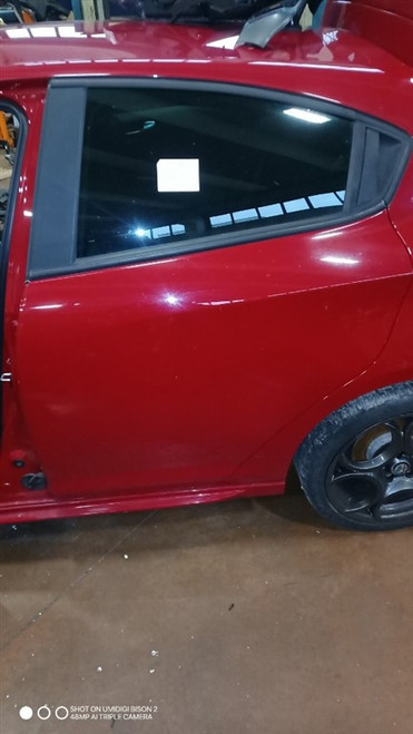 ALFA ROMEO GIULIETTA (2016) LAMIERATI ESTERNI PORTA POST. SX. USATO Da 2016 A 2018 [[287243]]
