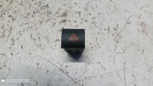 ALFA ROMEO GIULIETTA (2016) IMPIANTO ELETTRICO INTERRUTTORE LUCI EMERGENZA USATO Da 2016 A 2018 [[287313]]