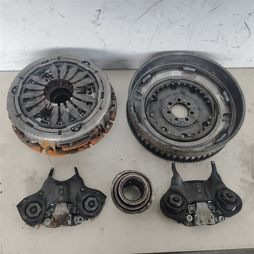 RENAULT CLIO «IV» SW (2016) CAMBIO E TRASMISSIONE KIT FRIZIONE USATO Da 2016 A 2021 [[287360]]