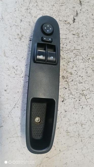 LANCIA YPSILON «III» (2011) IMPIANTO ELETTRICO INTERRUTTORE ALZACRISTALLI ANT. SX. USATO Da 2011 A 2015 [[287374]]