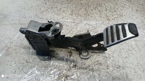 NISSAN QASHQAI «I» (2010) IMPIANTO FRENANTE PEDALE FRENO USATO Da 2010 in poi [[287776]]