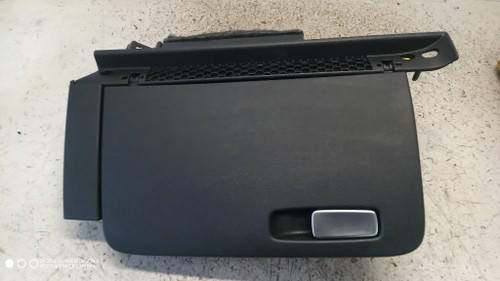 AUDI A1 «8XA» SPORTBACK (2012) ALLESTIMENTI INTERNI BOX PORTAOGGETTI USATO Da 2011 A 2015 [[287829]]