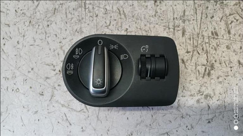 AUDI A1 «8XA» SPORTBACK (2012) IMPIANTO ELETTRICO INTERRUTTORE ILLUMINAZIONE USATO Da 2011 A 2015 [[287831]]