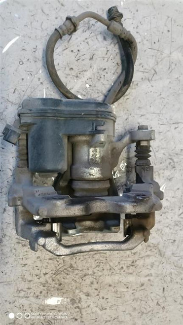 TOYOTA YARIS «V» (2020) IMPIANTO FRENANTE PINZA FRENO POST. SX. USATO Da 2020 in poi [[287914]]