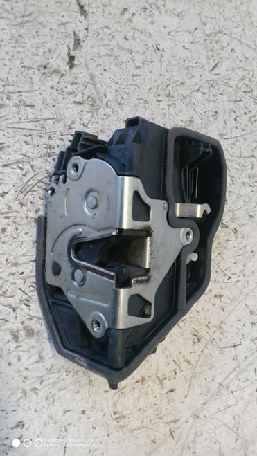 BMW X3 «E83» (2004) LAMIERATI ESTERNI SERRATURA PORTA ANT. DX. USATO Da 2008 in poi [[288047]]