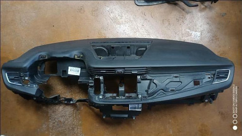 ALFA ROMEO GIULIETTA (2013) ALLESTIMENTI INTERNI CRUSCOTTO USATO Da 2015 A 2016 [[287401]]