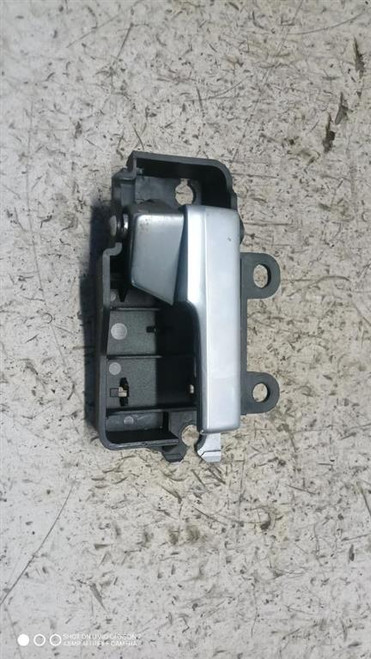 FORD KUGA «I» (2008) ALLESTIMENTI INTERNI MANIGLIA PORTA INT. POST. DX. USATO Da 2008 A 2013 [[288098]]