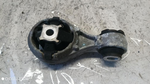 NISSAN QASHQAI «I» (2010) MOTORE SUPPORTO GOMMA MOTORE (BIELLETTA) DX. USATO Da 2010 in poi [[288700]]