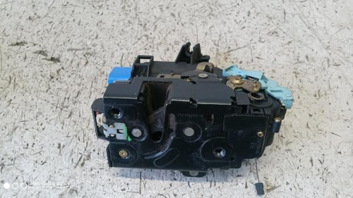 VOLKSWAGEN GOLF PLUS «I» (2004) LAMIERATI ESTERNI SERRATURA PORTA ANT. DX. USATO Da 2004 A 2008 [[288975]]