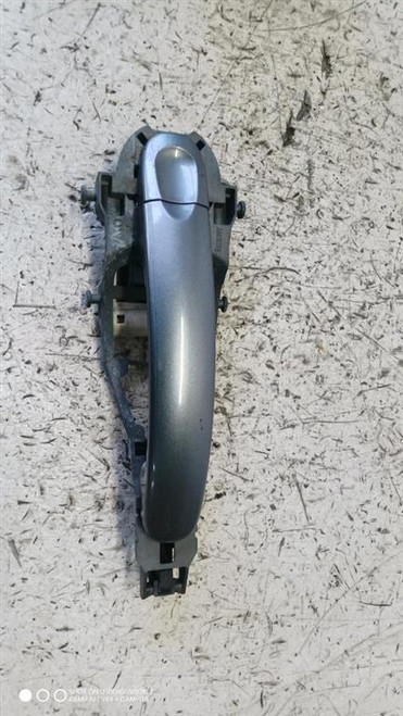 VOLKSWAGEN GOLF PLUS «I» (2004) LAMIERATI ESTERNI MANIGLIA PORTA EST. POST. DX. USATO Da 2004 A 2008 [[288976]]